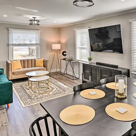 Nashville Home Rental About 7 Mi To Downtown!